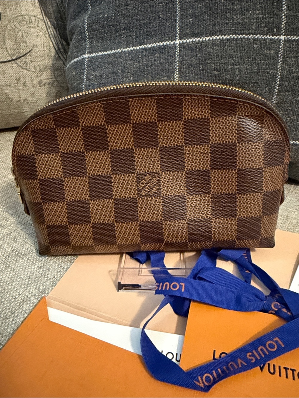 Louis Vuitton Brown Damier Ebene Cosmetic Pouch N47516 - Picture 2 of 9